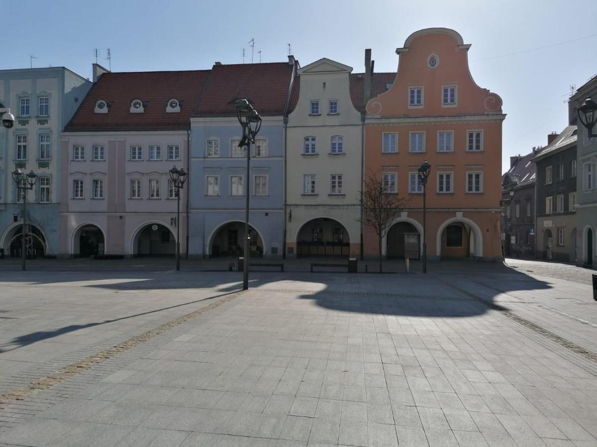 Apartament Old Town Apartman Gliwice Kültér fotó